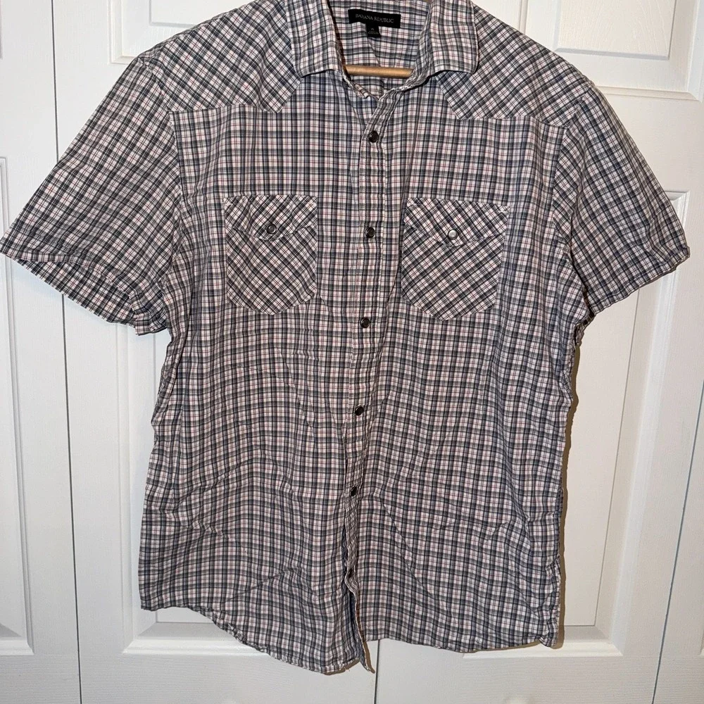 Banana Republic Mens Size X Large Button Up Casual Short Sleeve Shirt Pearl Snap